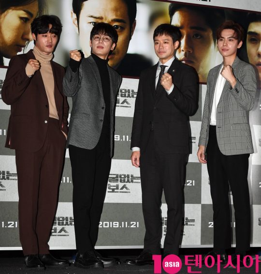 배우 이하율,진이한,천정명,김도훈(왼쪽부터)이 22일 오전 서울 신사동 압구정 CGV에서 열린 영화 ‘얼굴없는 보스’ 제작보고회에 참석하고 있다.