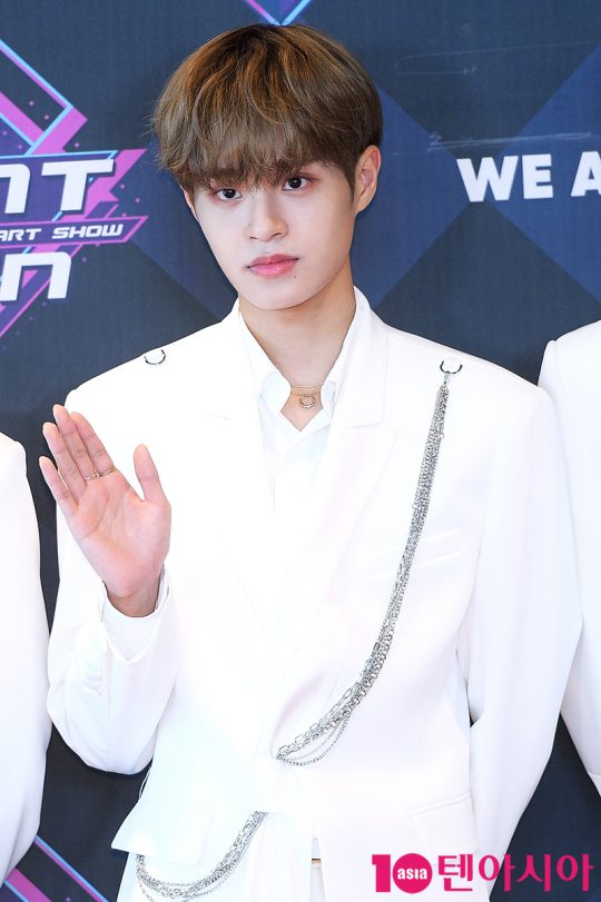 AB6IX 이대휘