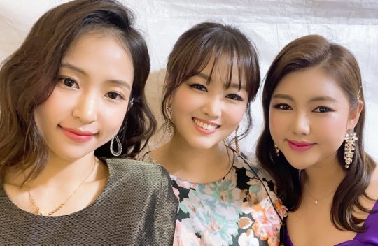 트로트 가수 홍자(왼쪽부터), 정미애, 송가인. /사진제공=포켓돌스튜디오
