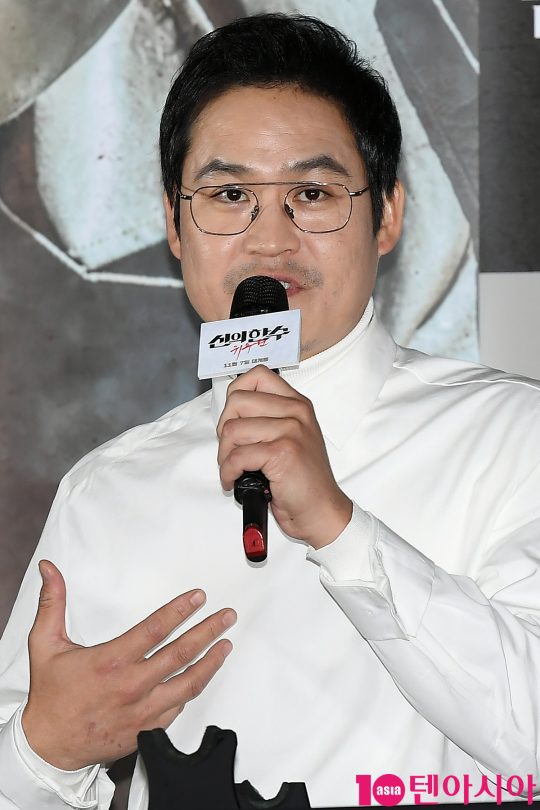 배우 김성균