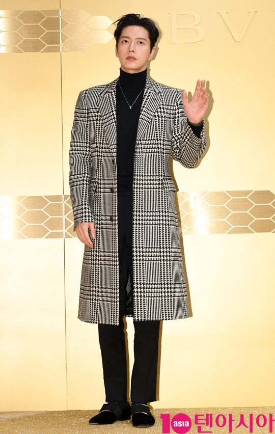 배우 박해진이 29일 오후 서울 잠원동 서울웨이브에서 열린 불가리, 새로운 아이코닉 워치 ‘세르펜티 세두토리’ 런칭 행사에 참석하고 있다.