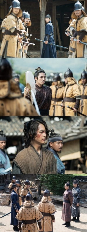 '나의 나라' 우도환 vs 장혁, 병기창 앞 살벌한 대치...변수는 양세종