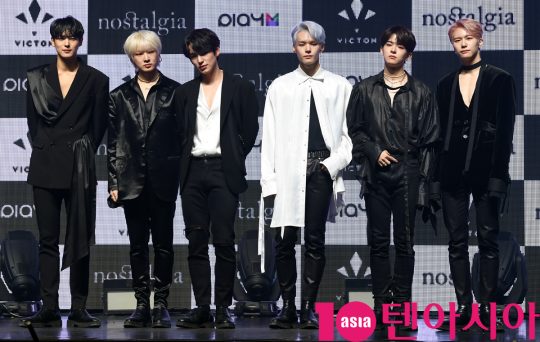 그룹 빅톤(강승식, 허찬, 임세준, 도한세, 최병찬, 정수빈)가 4일 오후 서울 광장동 예스24 라이브홀에서 열린 미니 5집 ‘nostalgia(노스텔지어)’ 발매 쇼케이스에 참석하고 있다.