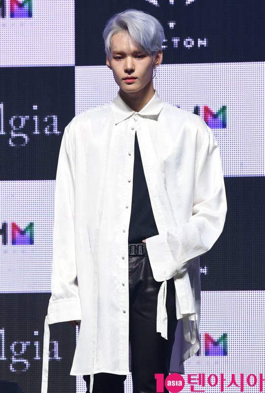 그룹 빅톤(강승식, 허찬, 임세준, 도한세, 최병찬, 정수빈) 임세준이 4일 오후 서울 광장동 예스24 라이브홀에서 열린 미니 5집 ‘nostalgia(노스텔지어)’ 발매 쇼케이스에 참석하고 있다.