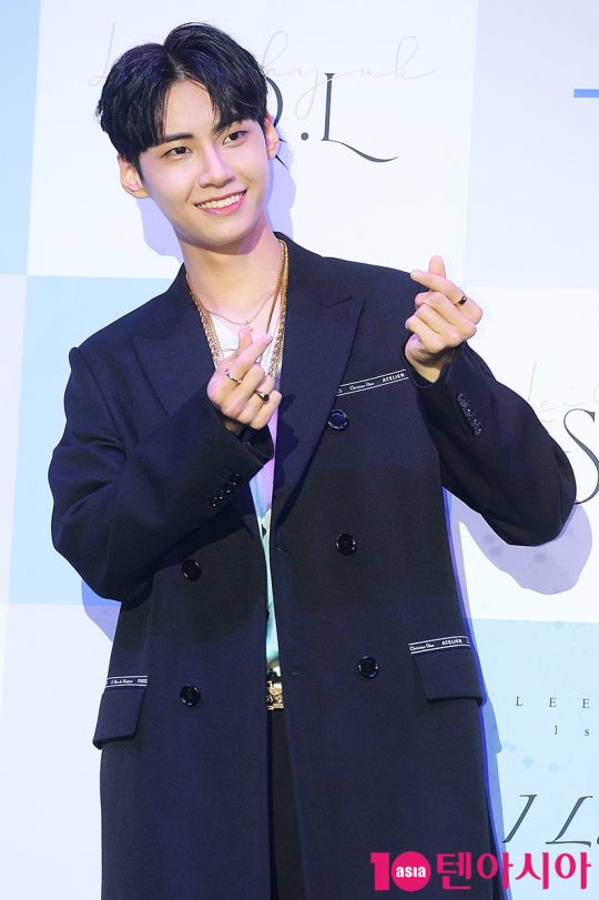 업텐션 이진혁