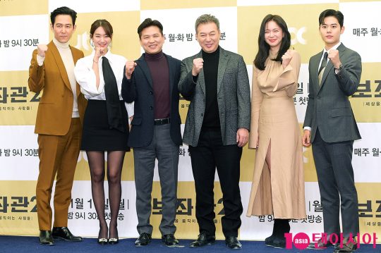 배우 이정재(왼쪽부터), 신민아, 곽정환 PD, 배우 감갑수, 이엘리야, 김동준. / 서예진 기자 yejin@