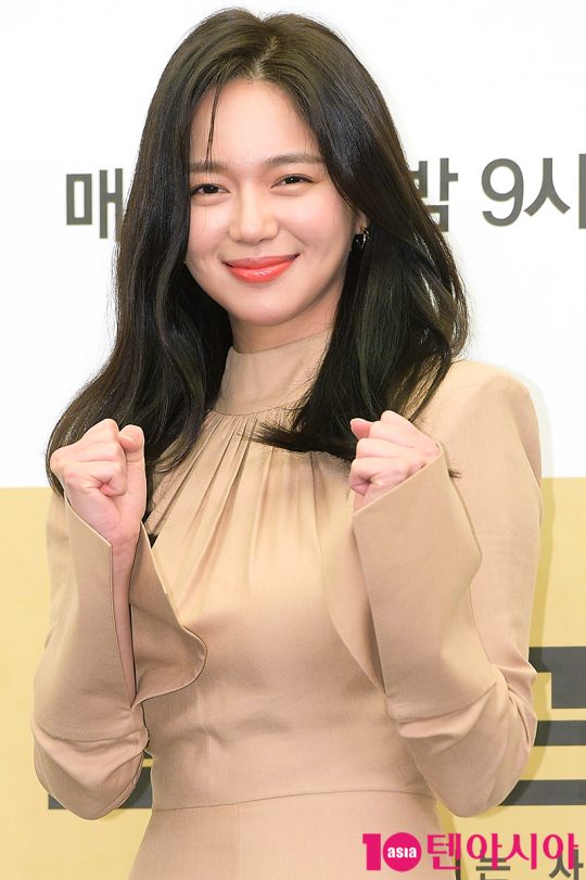 배우 이렐리야