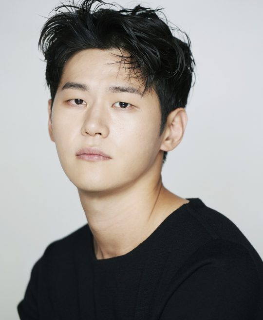JTBC 새 금토드라마 ‘부부의 세계’에 출연하는 배우 이학주. /사진제공=SM C&C
