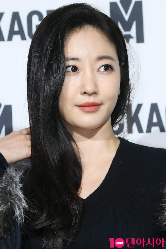 배우 김사랑