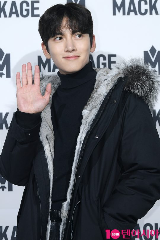 배우 지창욱