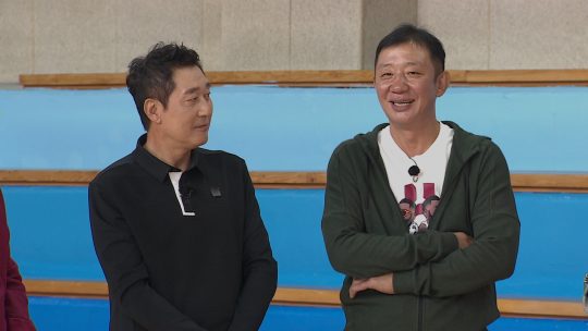 &#39;뭉쳐야 찬다&#39; 허재, 직속 선배 이충희 등장에 90도 인사
