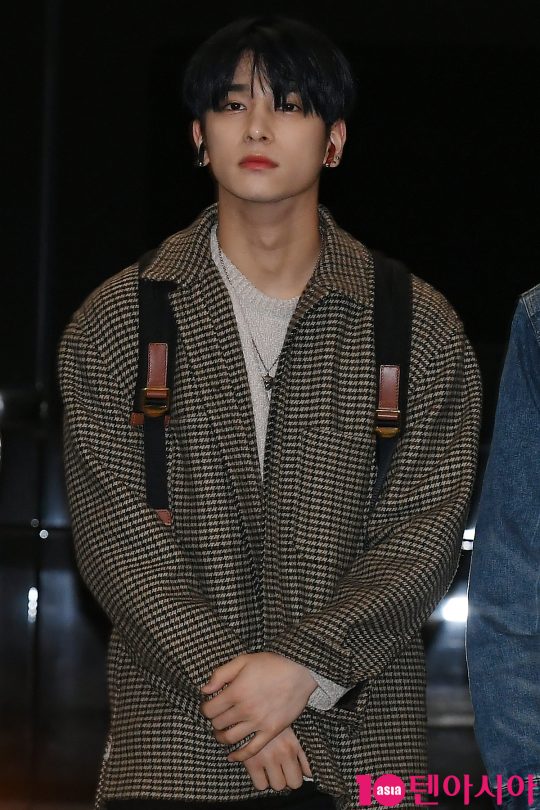 그룹 엑스원 이한결