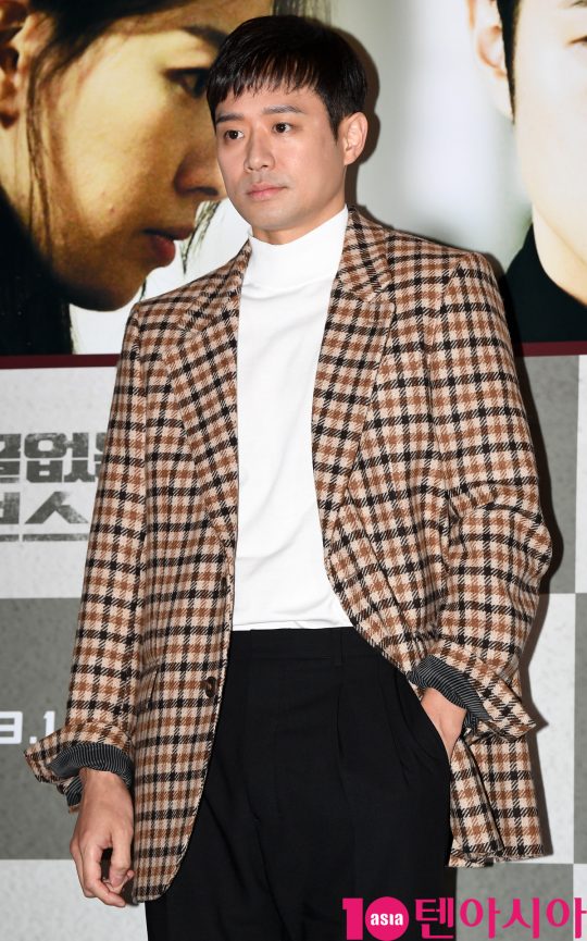 배우 천정명이 14일 오후 서울 한강로3가 CGV 용산아이파크몰점에서 열린 영화 ‘얼굴없는 보스’ 언론시사회에 참석하고 있다.