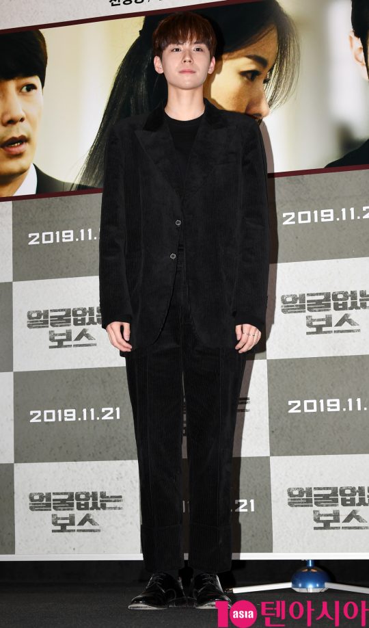 배우 김도훈이 14일 오후 서울 한강로3가 CGV 용산아이파크몰점에서 열린 영화 ‘얼굴없는 보스’ 언론시사회에 참석하고 있다.
