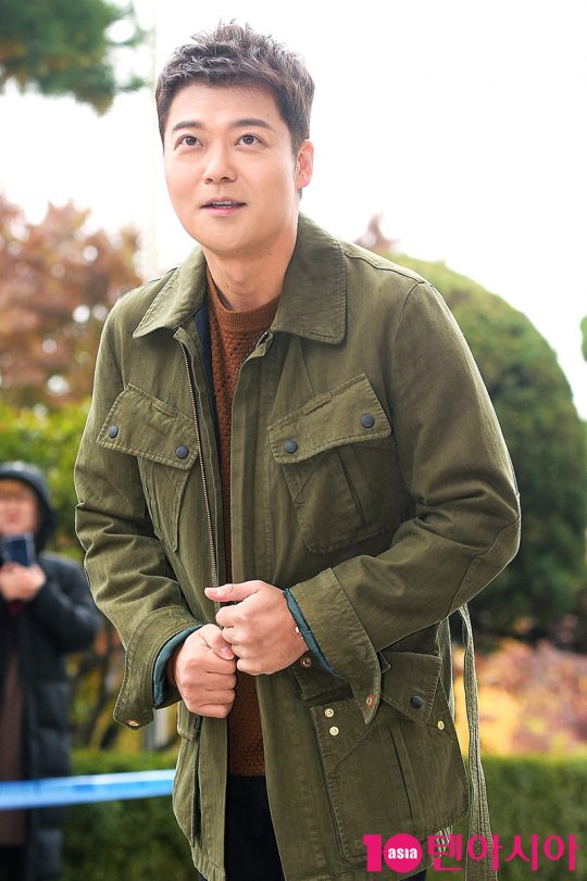방송인 전현무