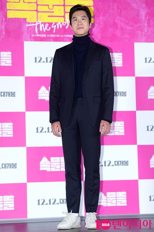 배우 심희섭