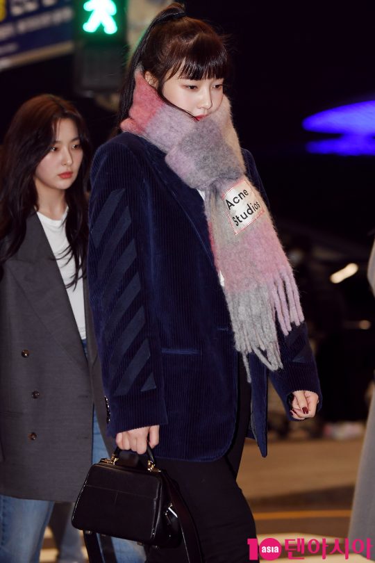 그룹 레드벨벳 조이