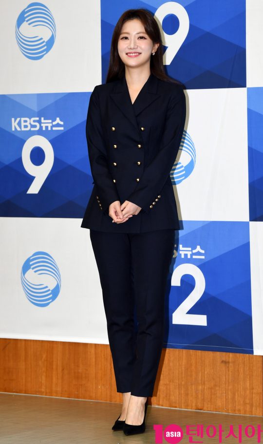 김도연 앵커가 27일 오후 서울 여의도 KBS신관에서 열린 KBS 뉴스 새 앵커 기자간담회에 참석하고 있다.