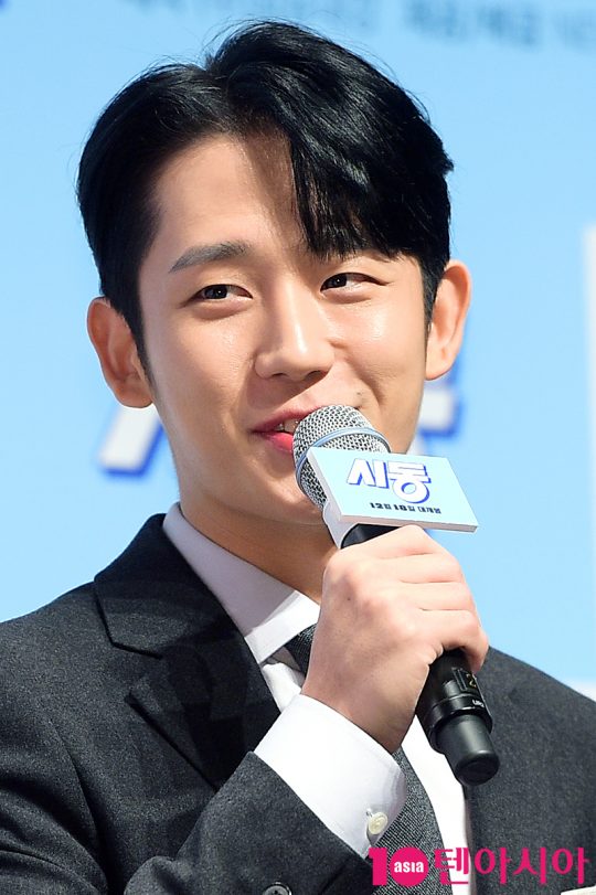 배우 정해인