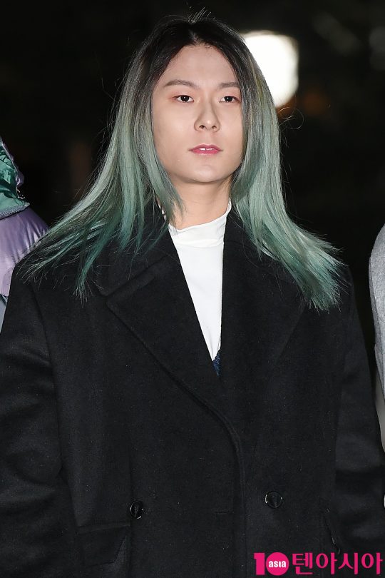그룹 리미트리스 장문복