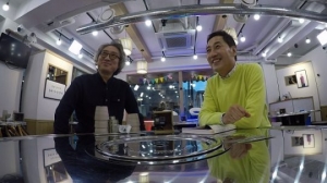 ‘밥은 먹고 다니냐’ 유열 “15살 연하 아내, 요리에 용감하다”