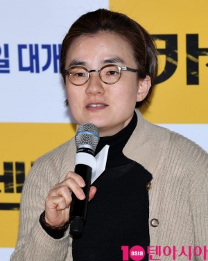 &#39;카센타&#39; 감독 &#34;시나리오 쓰고 개봉까지 10년...박용우·조은지에 무한 감사&#34;