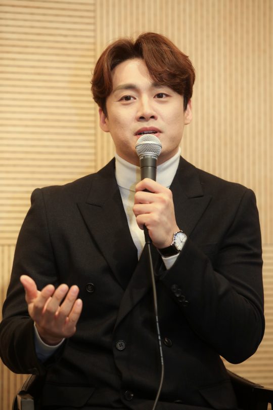 방송인 오상진은 ‘손맛 전수 리얼리티-백년의 맛, 후계자들’에서 MC를 맡았다. /사진제공=TV조선