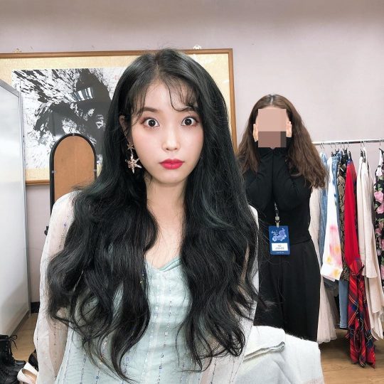 아이유 인스타그램.