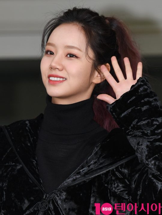 걸스데이 혜리가 7일 오전 매거진 화보 촬영차 인천국제공항을 통해 오스트리아 비엔나로 출국하고 있다.