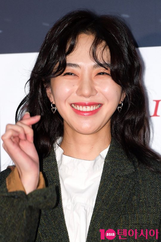 가수 권민아