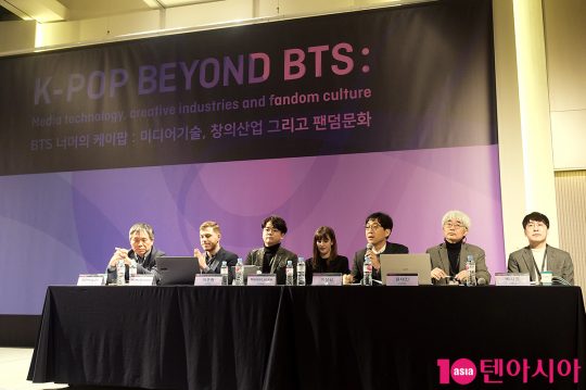 발표자 달용진(왼쪽부터), Mathieu Berbiguier, 이준형, Marisa Luckie, 이상길, 윤태진, 박지훈
