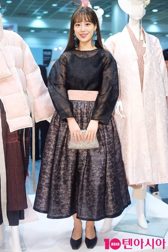 가수 허영지