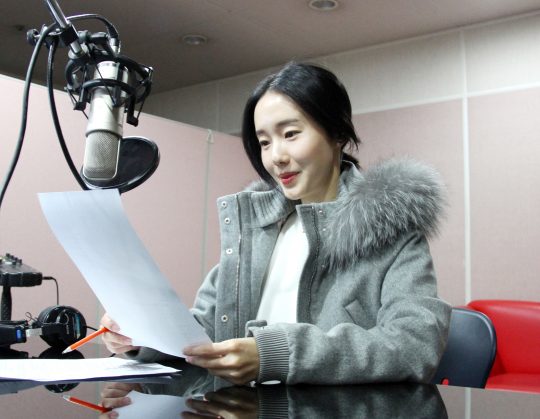 충무공 이순신의 공적을 알리는 영상에 재능 기부한 배우 이정현. /사진제공=서경덕 교수