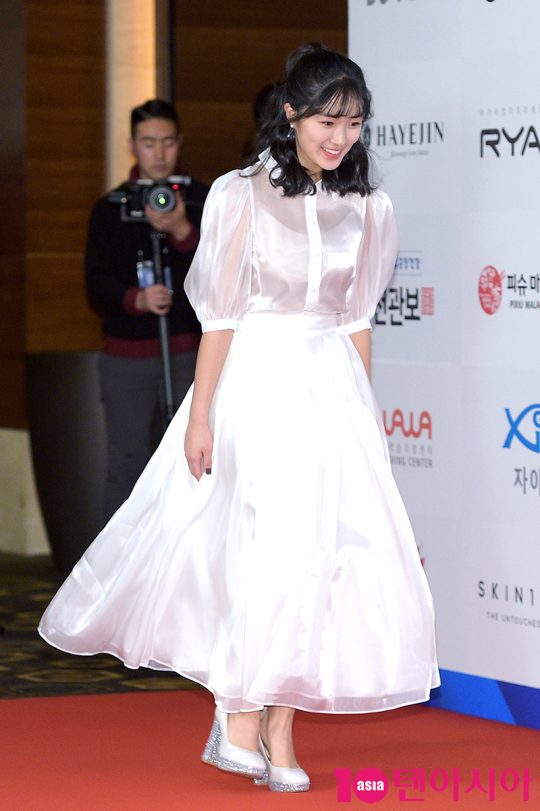 배우 김혜윤