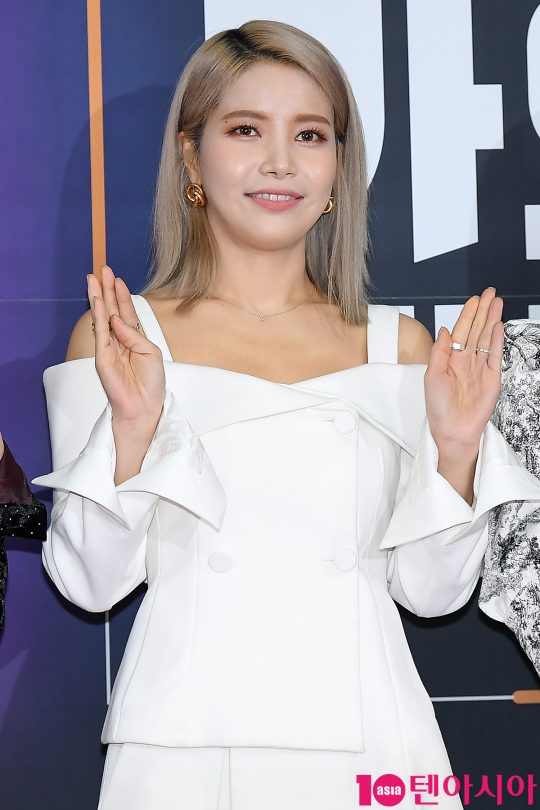 그룹 마마무 솔라