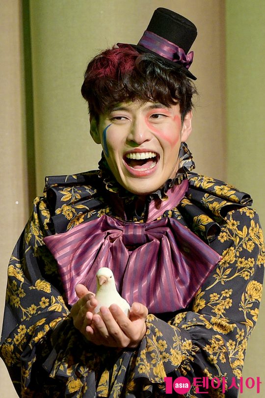 배우 강하늘