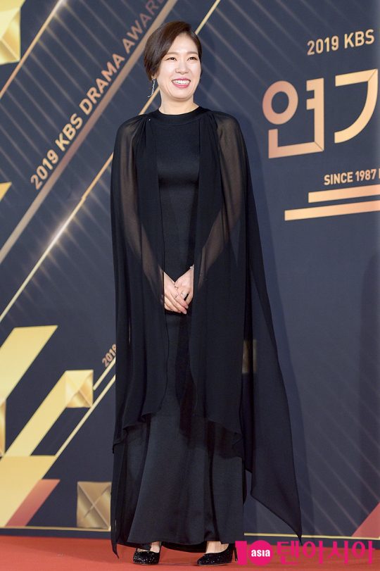 배우 염혜란