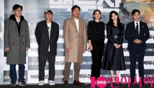 '백두산', 이병헌X하정우 브로맨스 폭발...한국형 재난 블록버스터의 업그레이드(종합)