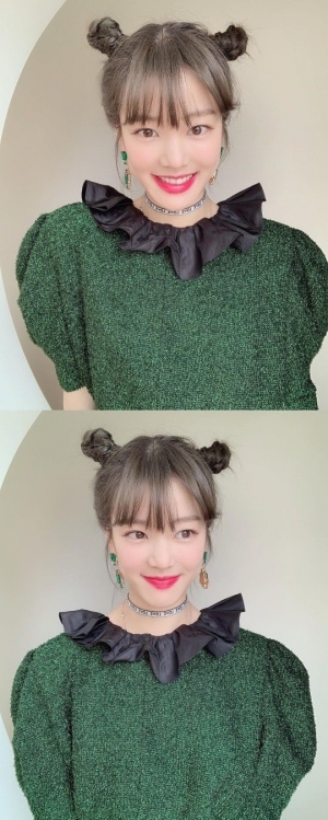 이유비, 뿌까 머리도 찰떡 소화 “메리 크리스마스”