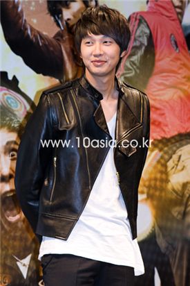 지현우 “이제는 국민 연하남보다 짐승남”