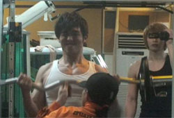 < 2AM DAY> vs <추적60분>