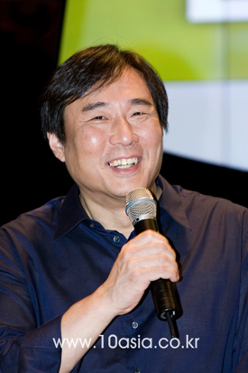 윤상 “곡 때문에 연락 온 성시경을 바로 섭외했다”