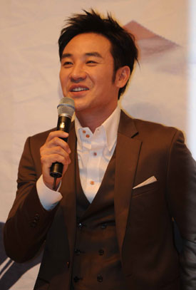 엄태웅 “휴 로리만 다리를 절라는 법은 없지 않나”