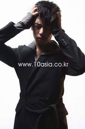 유아인│“오늘이 10년 뒤에 뭘 하겠다는 것보다 더 소중해요” -3