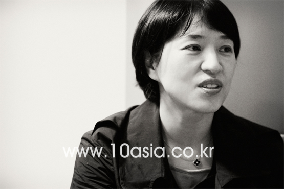 <로열 패밀리> 작가 “자기의 운명보다 나은 인간이고자 하는 욕구에서 매력을 느낀다” -2
