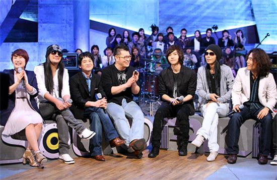 [타임라인] 내한공연 하는 에이브릴 라빈, 인사동 방문