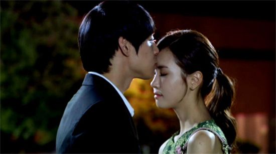 [TV 브리핑] <미스 리플리>, 아직 기대가 남은 이유