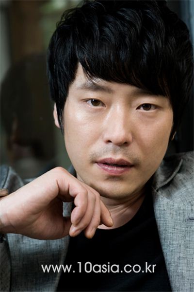 엄기준 면허 취소...“연기로 좋은 모습 보여드리겠다”