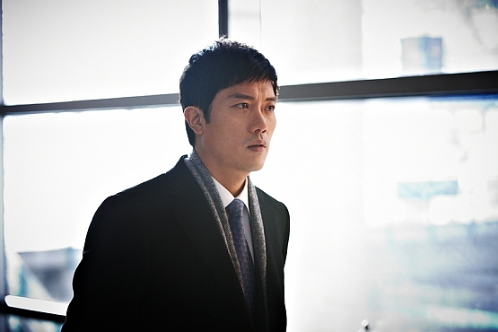 [타임라인] 하정우 “<의뢰인>의 변호사 역, 의외성 보여주려 노력했다”