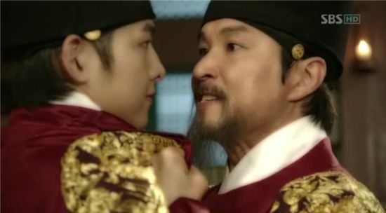 [TV 브리핑] <뿌리깊은 나무>, 젊은 이도의 유혹